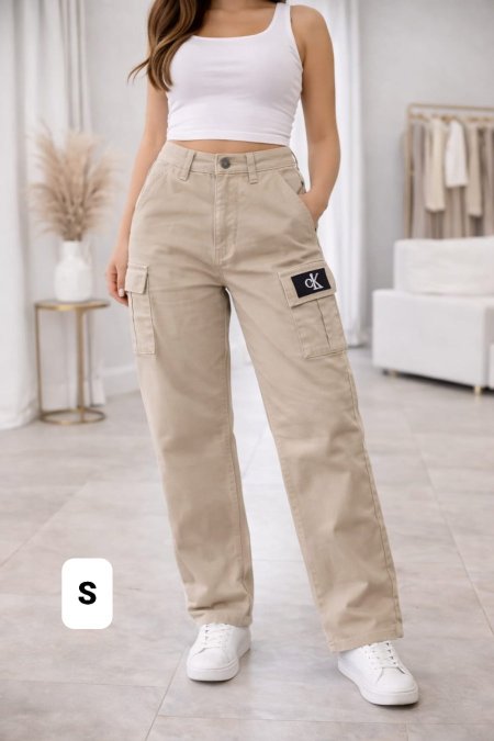 بنطلون كارجوا كالفين كلاين